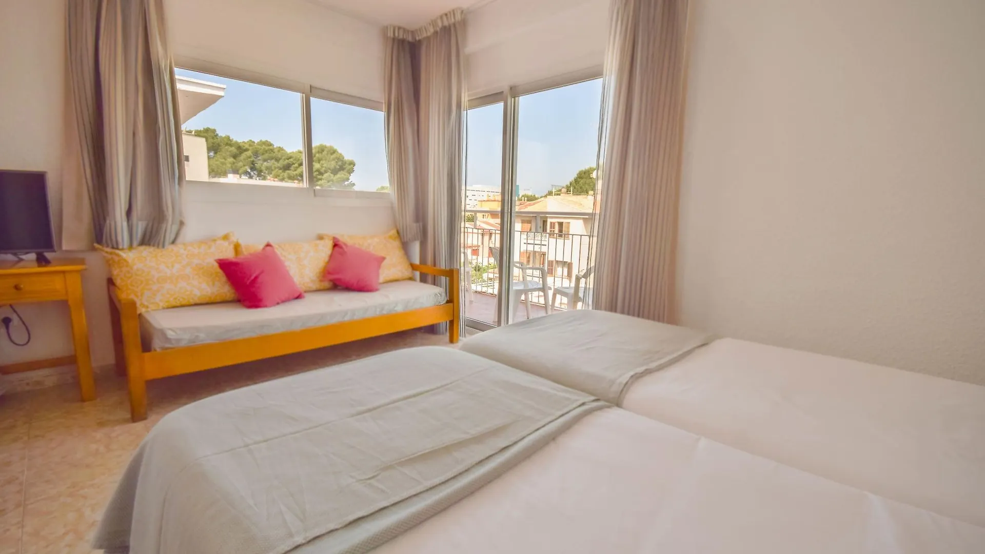 **  Houm Nets - Adults Only Hotel Playa de Palma  Spanje
